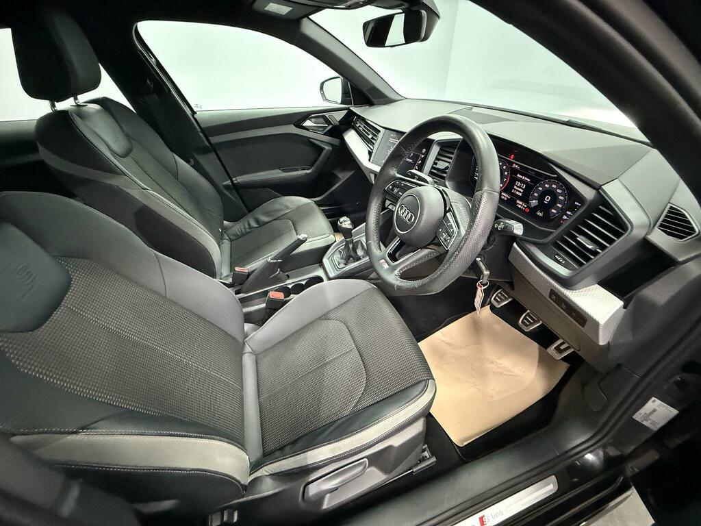 Audi A1 35 Tfsi S Line Black #5