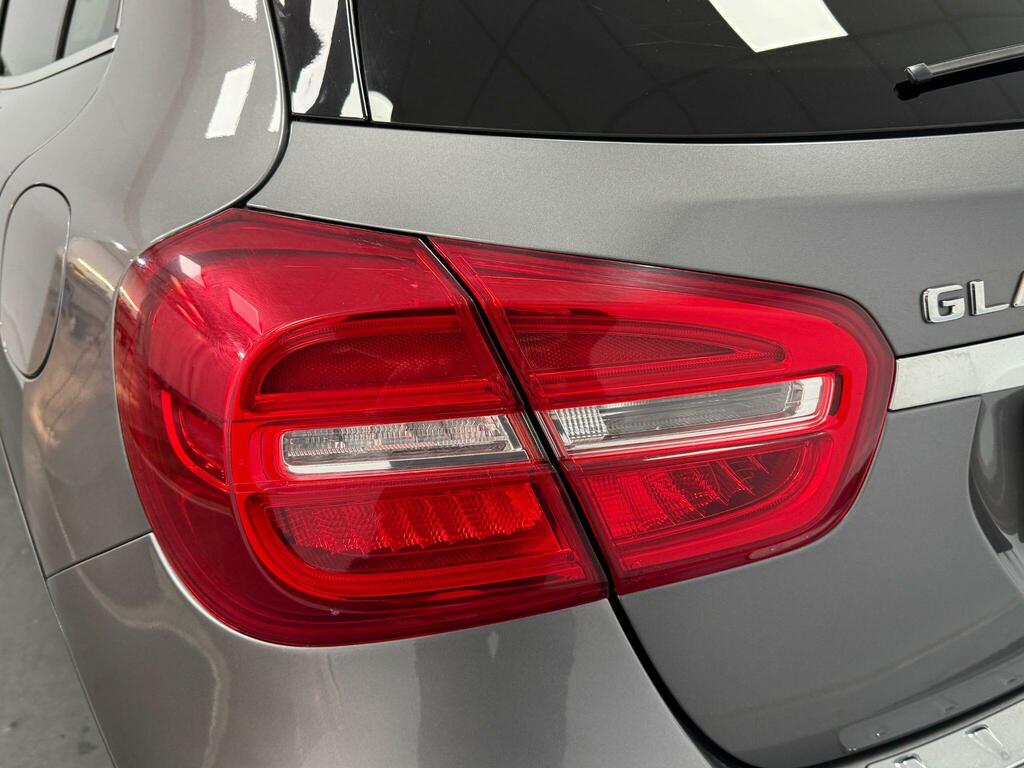 Mercedes-Benz GLA Class 220 Cdi Amg Line Suv 7G-dct 4Matic Euro Black #41