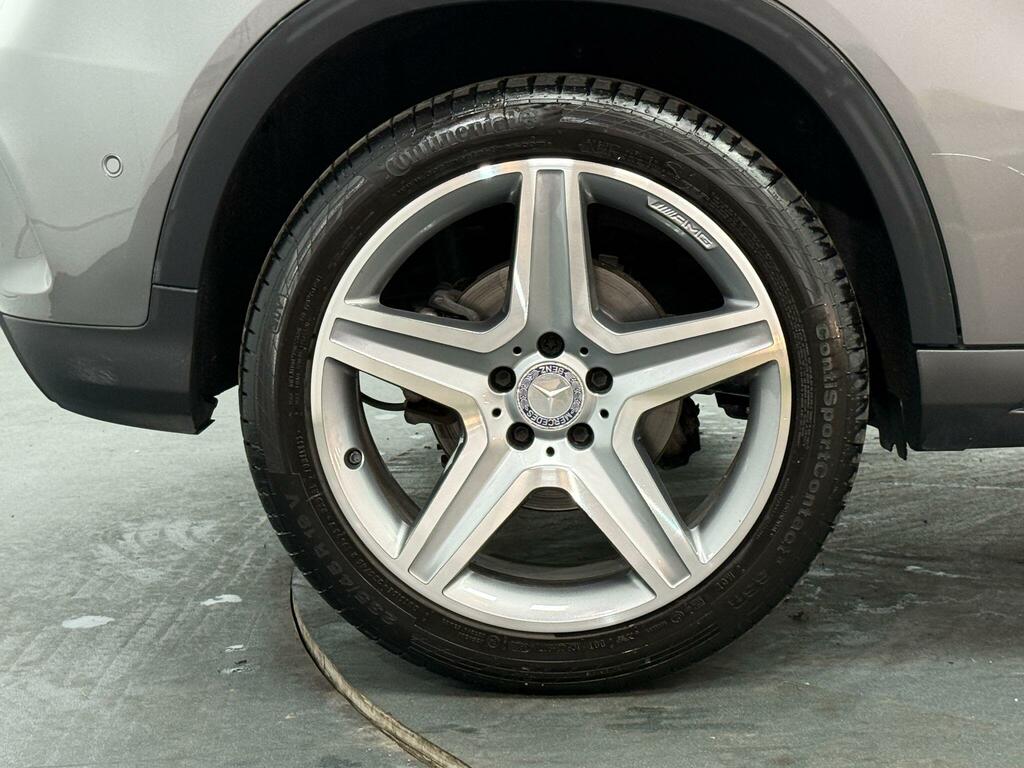 Mercedes-Benz GLA Class 220 Cdi Amg Line Suv 7G-dct 4Matic Euro Black #48