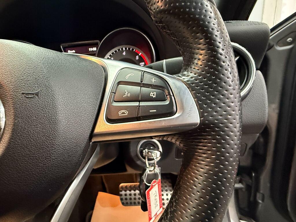 Mercedes-Benz GLA Class 220 Cdi Amg Line Suv 7G-dct 4Matic Euro Black #9