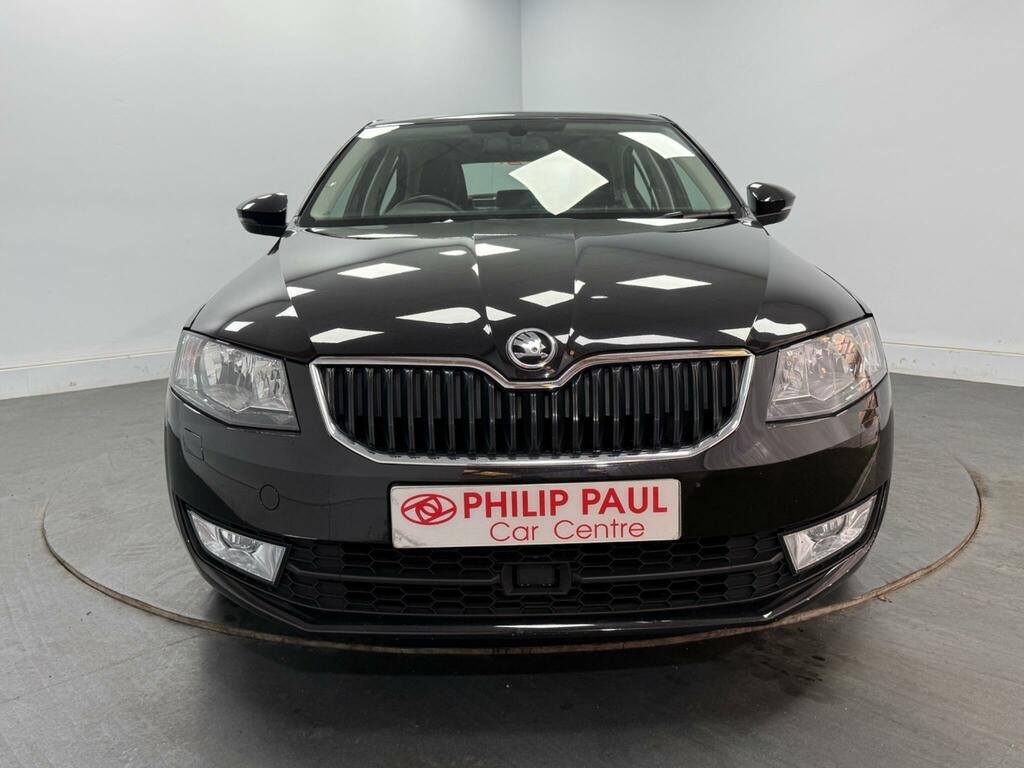 Skoda Octavia 1.4 Tsi 150 Se L Dsg Black #4