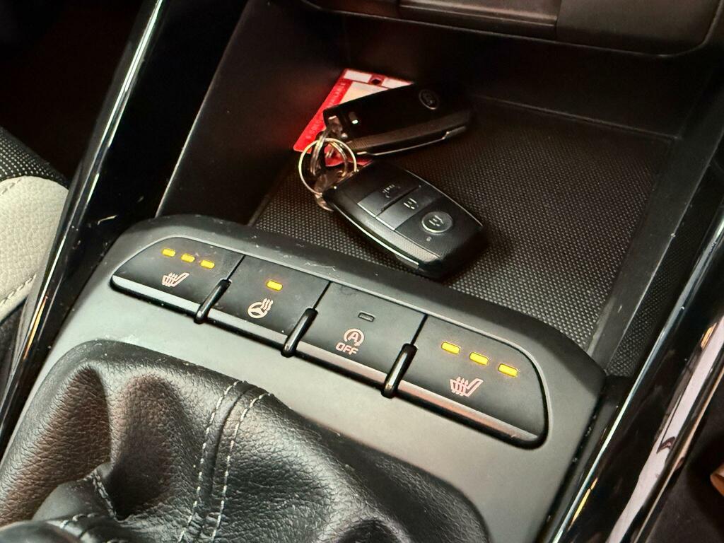 Kia Stonic 1.0 T-gdi First Edition Suv Euro Yellow #15
