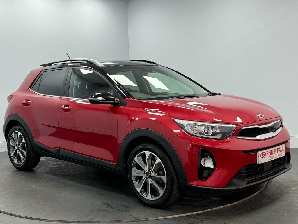 Kia Stonic 1.6 Crdi First Edition Red