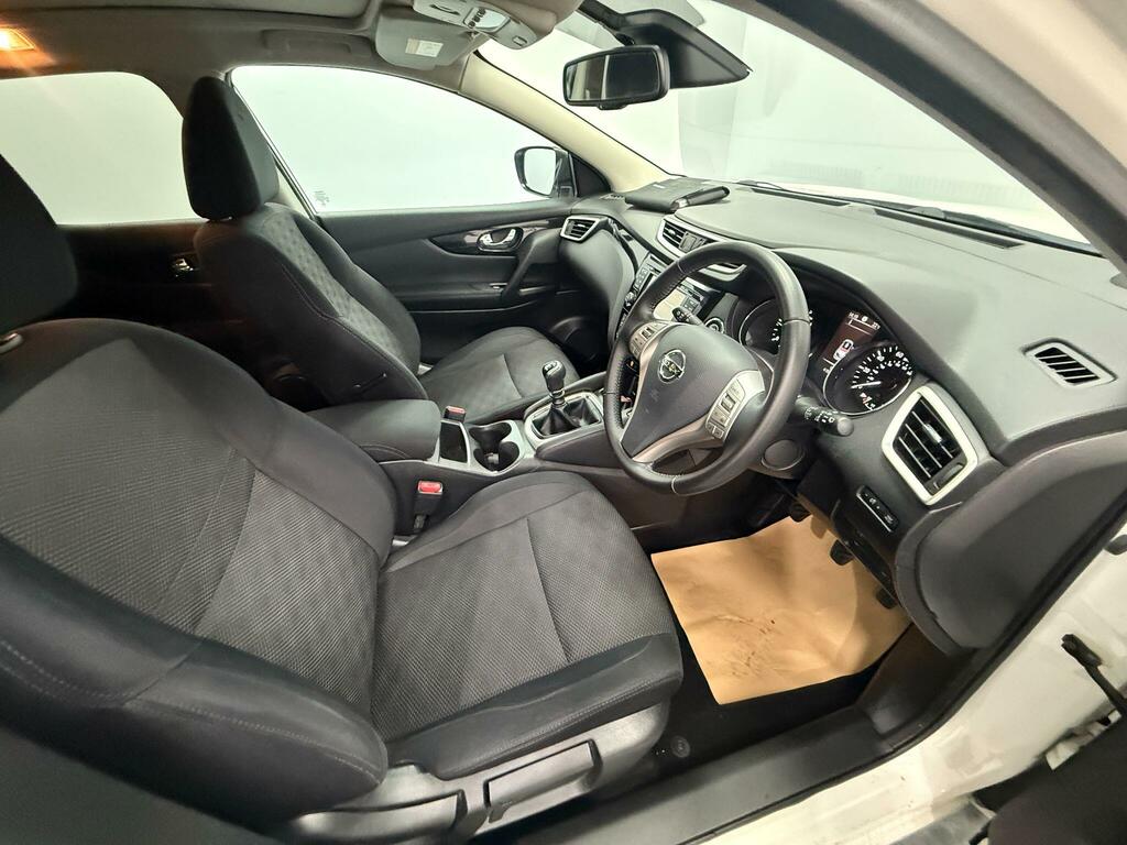 Nissan Qashqai 1.5 Dci N-connecta White #5