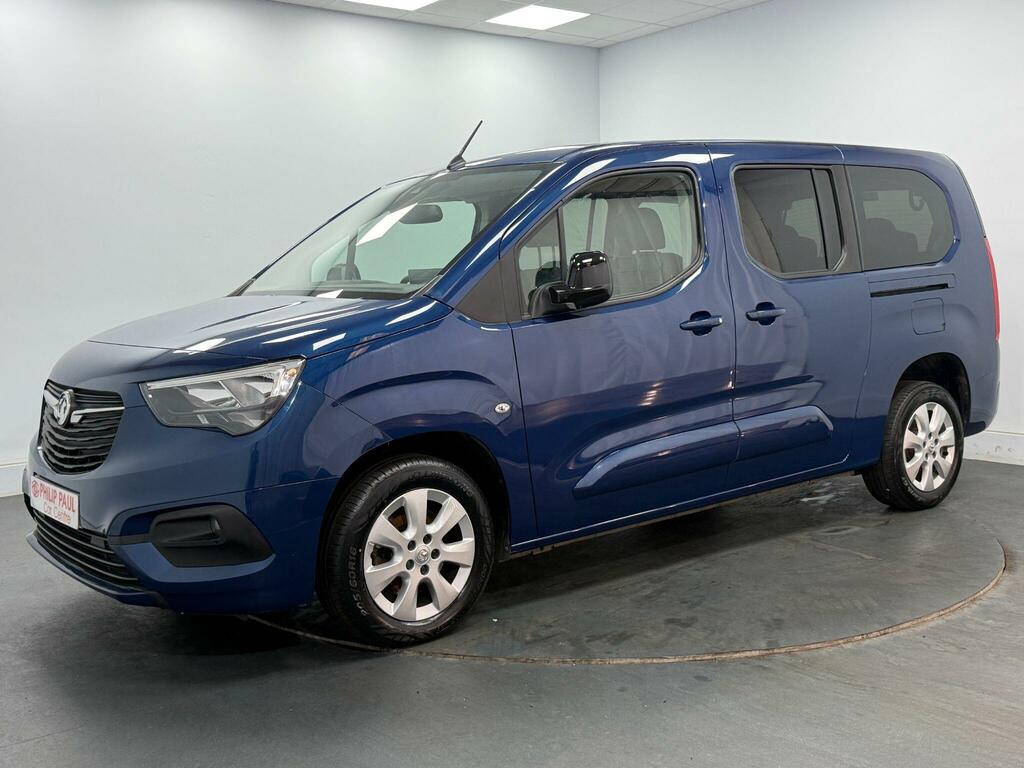 Vauxhall Combo Life 1.5 Turbo D Se XL 7 Seat Blue #2