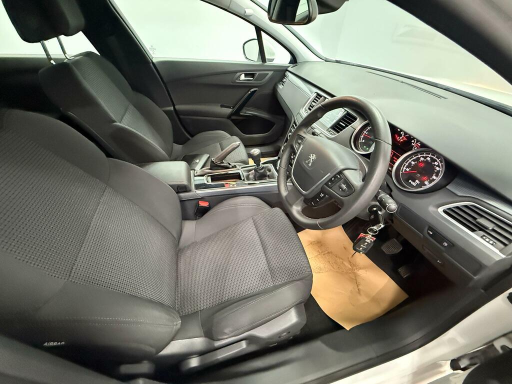 Peugeot 508 2.0 Hdi Active White #5