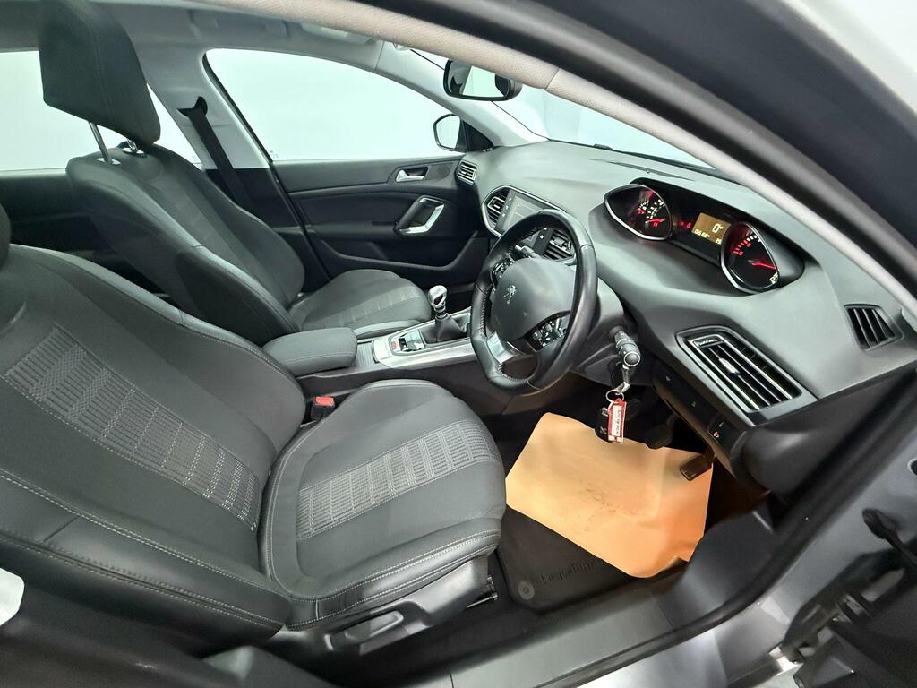 Peugeot 308 1.5 Bluehdi 130 Allure Grey #5