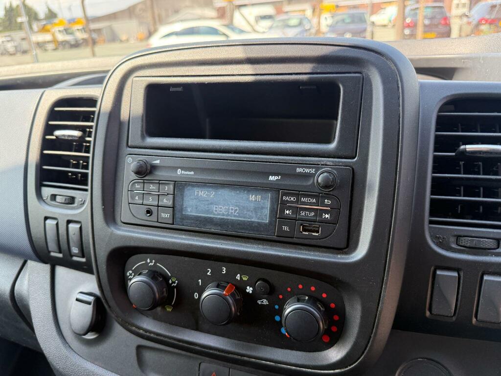 Vauxhall Vivaro 2900 1.6Cdti 115Ps H1 Van White #6