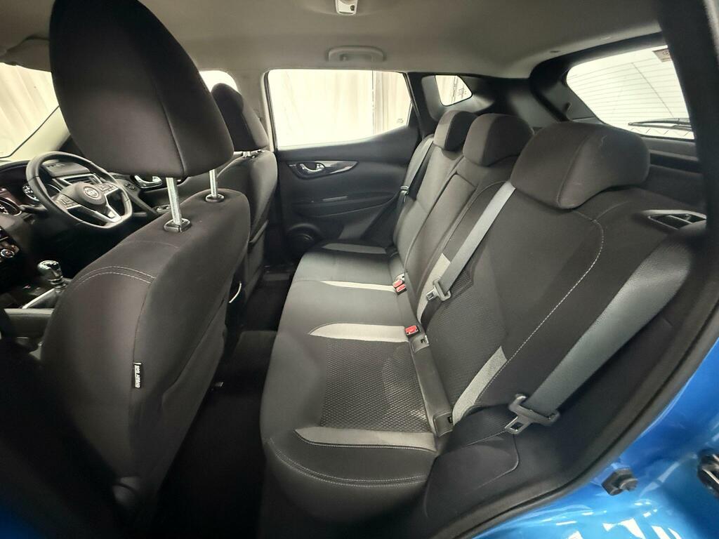 Nissan Qashqai 1.3 Dig-t Mh 158 N-connecta Glass Rf Xtronic Blue #22