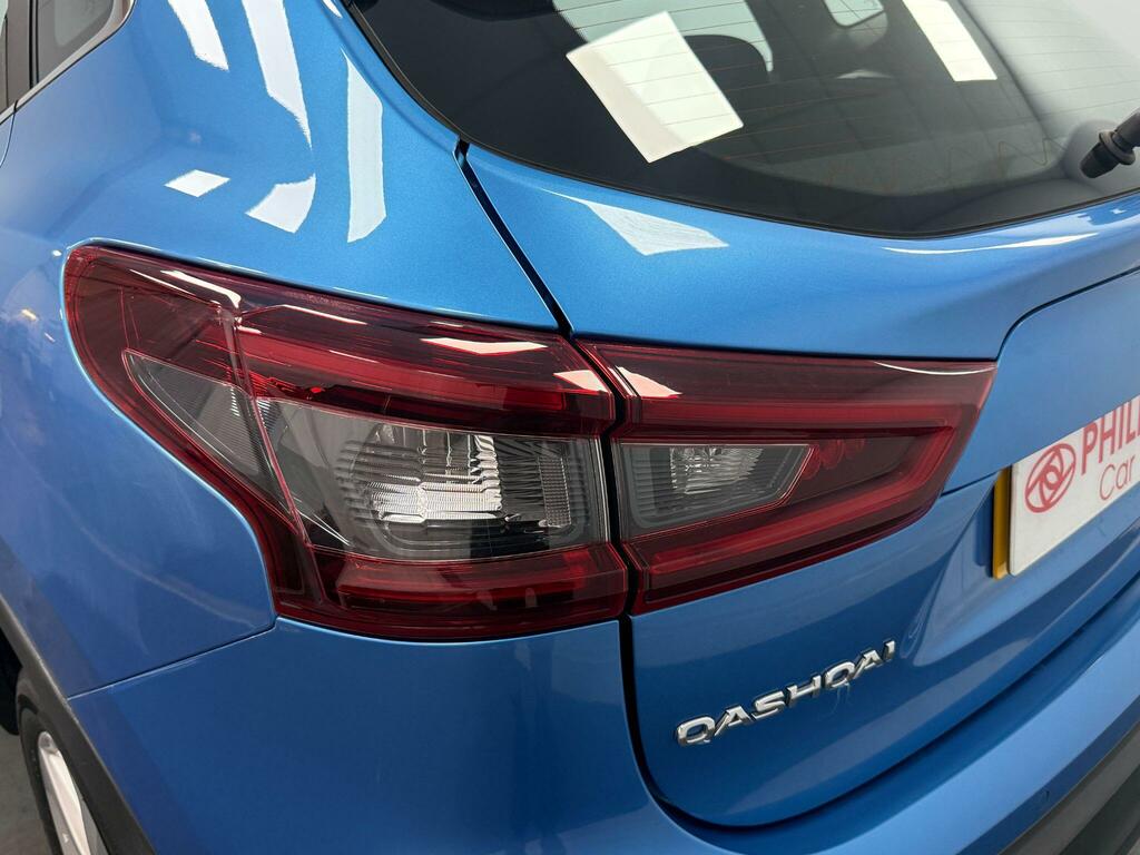 Nissan Qashqai 1.3 Dig-t Mh 158 N-connecta Glass Rf Xtronic Blue #41