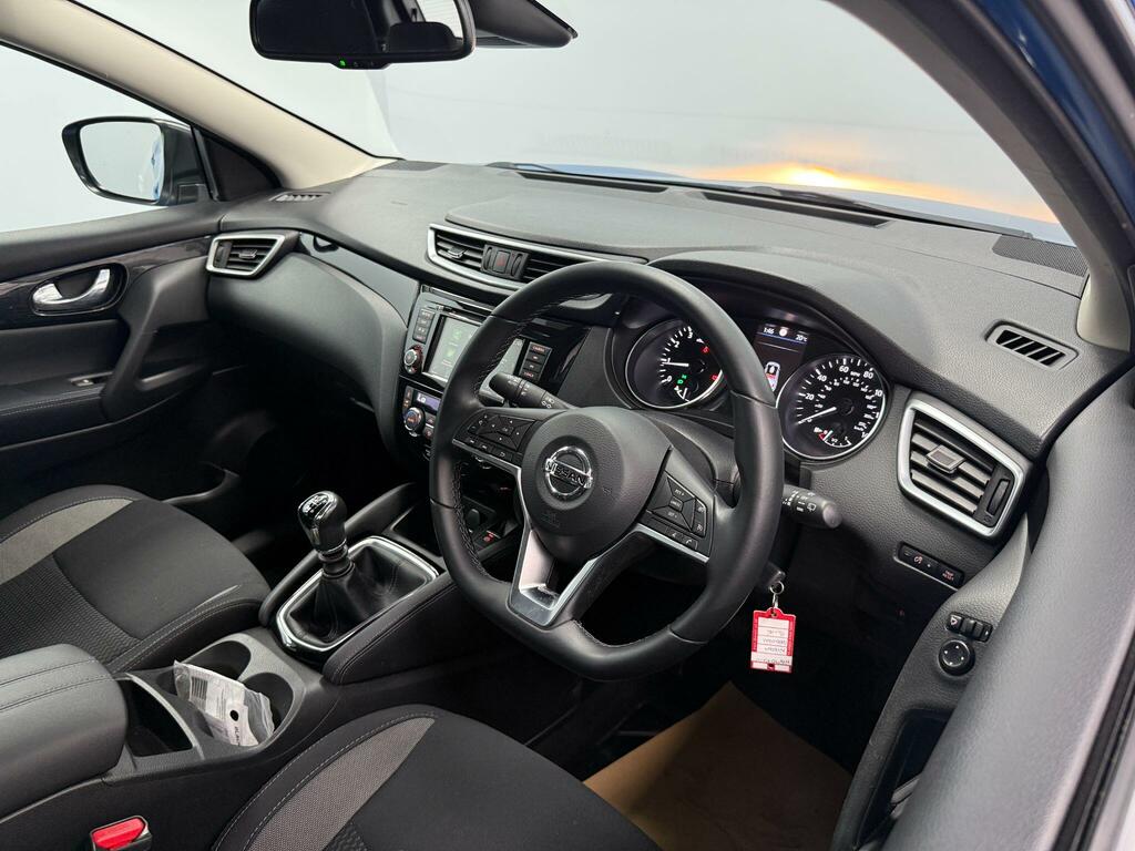 Nissan Qashqai 1.3 Dig-t Mh 158 N-connecta Glass Rf Xtronic Blue #18