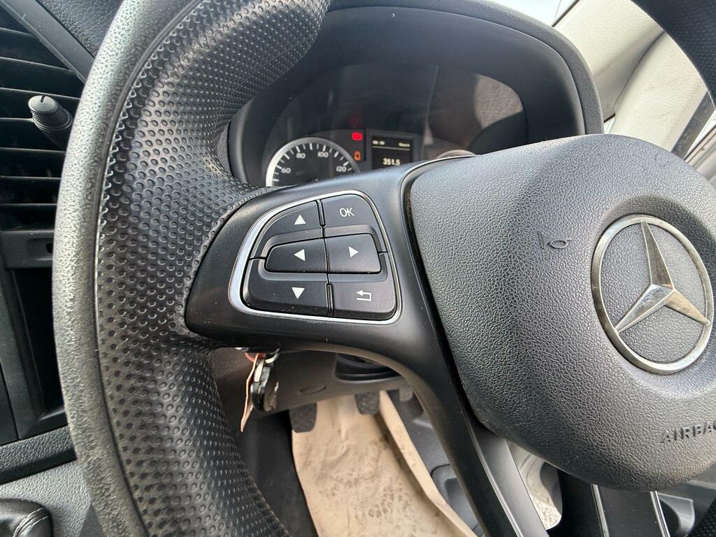Mercedes-Benz Vito 111Cdi Van Silver #5