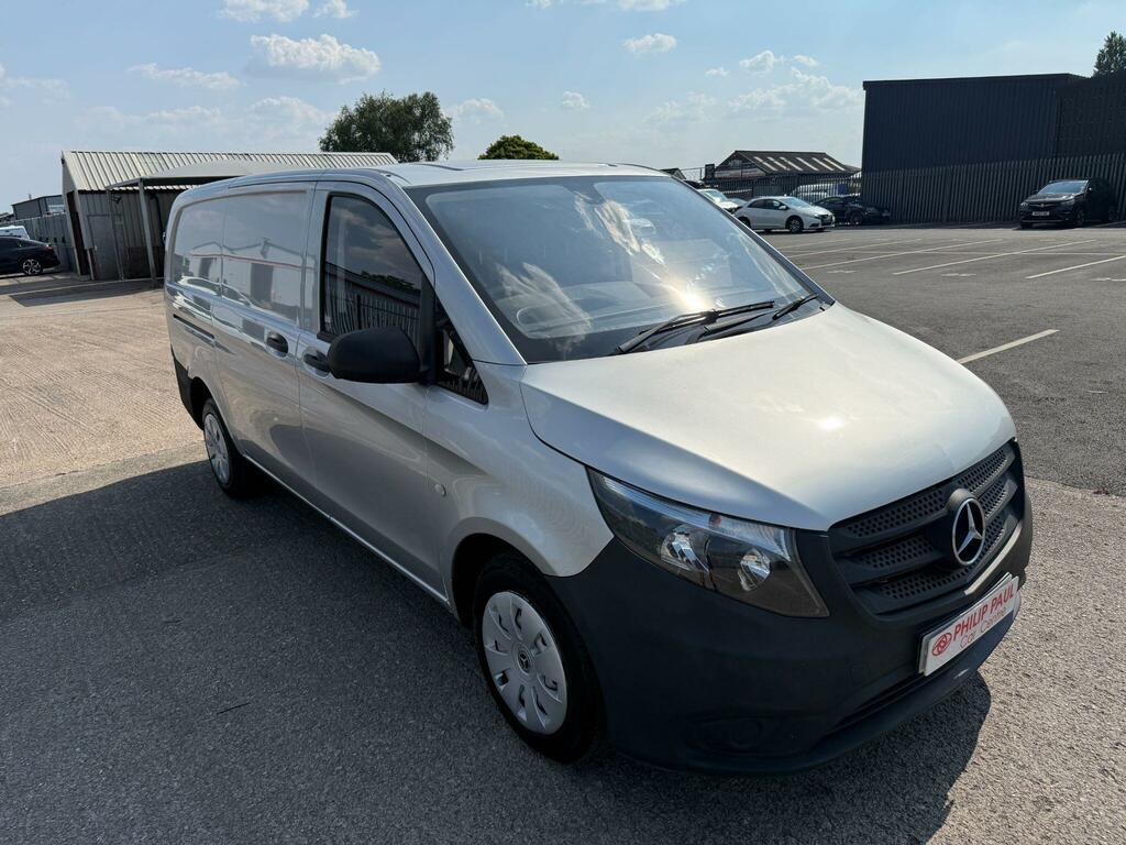 Mercedes-Benz Vito 111Cdi Van Silver #2