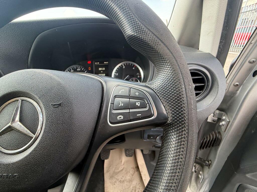 Mercedes-Benz Vito 111Cdi Van Silver #6