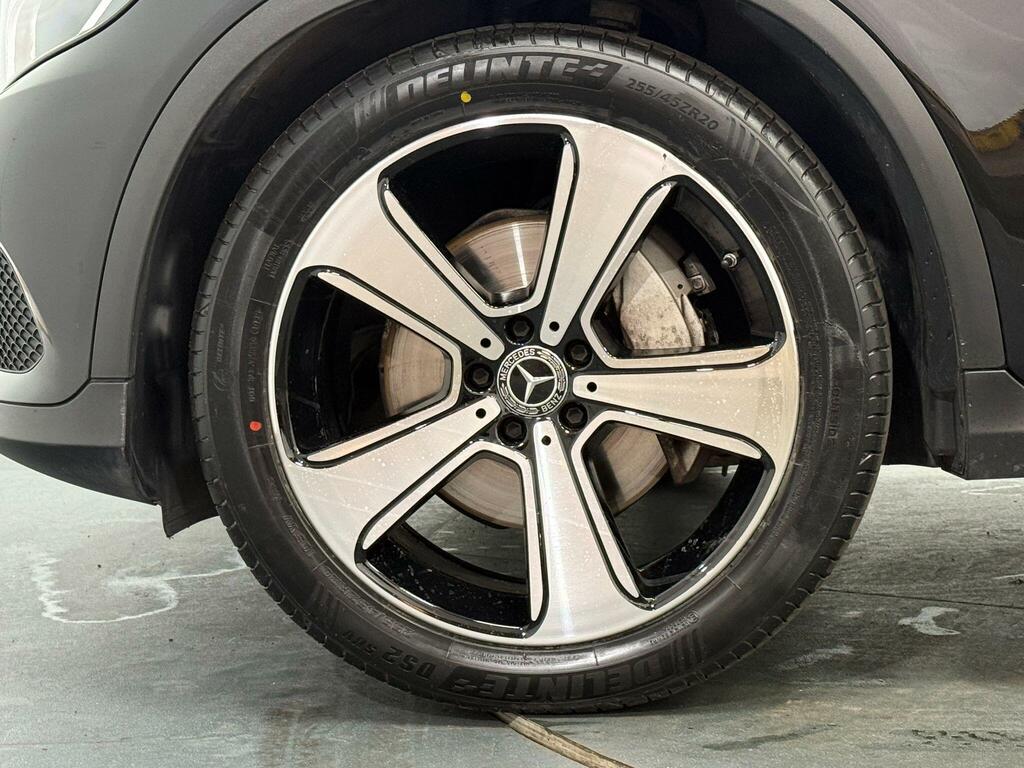 Mercedes-Benz GLC Class Glc250d253 Amg Line 4Matic Premium Black #50