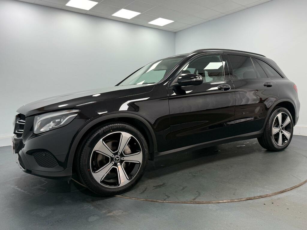 Mercedes-Benz GLC Class Glc250d253 Amg Line 4Matic Premium Black #42