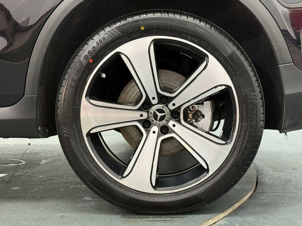 Mercedes-Benz GLC Class Glc250d253 Amg Line 4Matic Premium Black #53