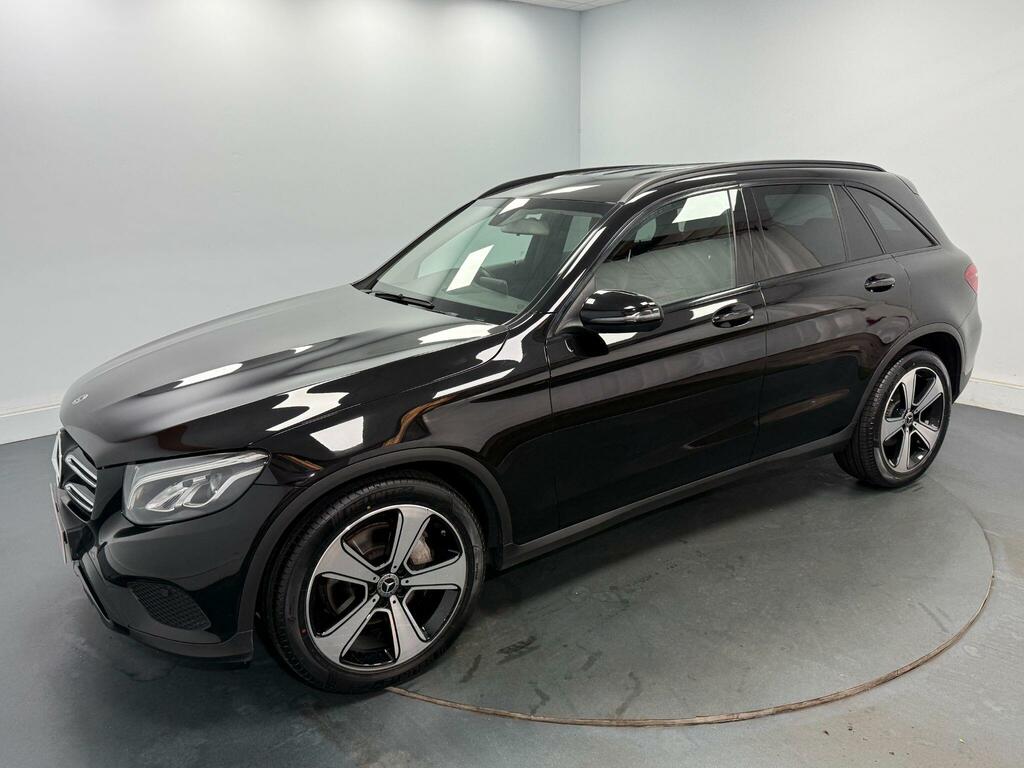 Mercedes-Benz GLC Class Glc250d253 Amg Line 4Matic Premium Black #41