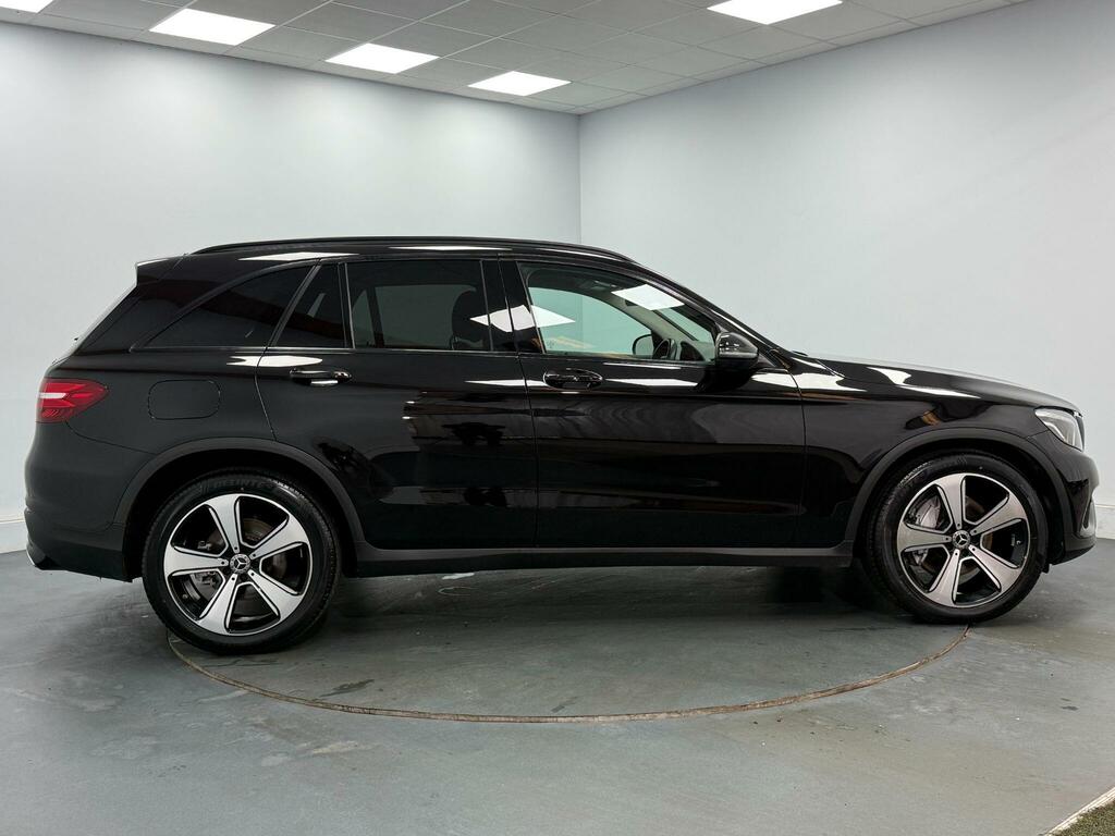 Mercedes-Benz GLC Class Glc250d253 Amg Line 4Matic Premium Black #33
