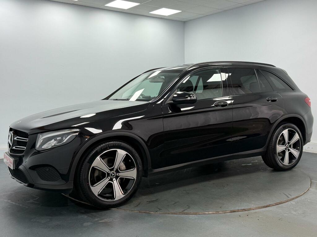 Mercedes-Benz GLC Class Glc 220D 4Matic Urban Edition 9G-tronic Black #2
