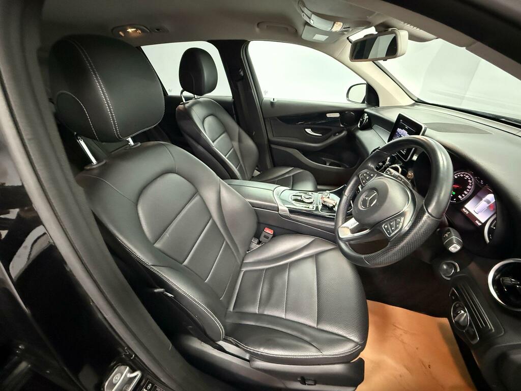 Mercedes-Benz GLC Class Glc250d253 Amg Line 4Matic Premium Black #17