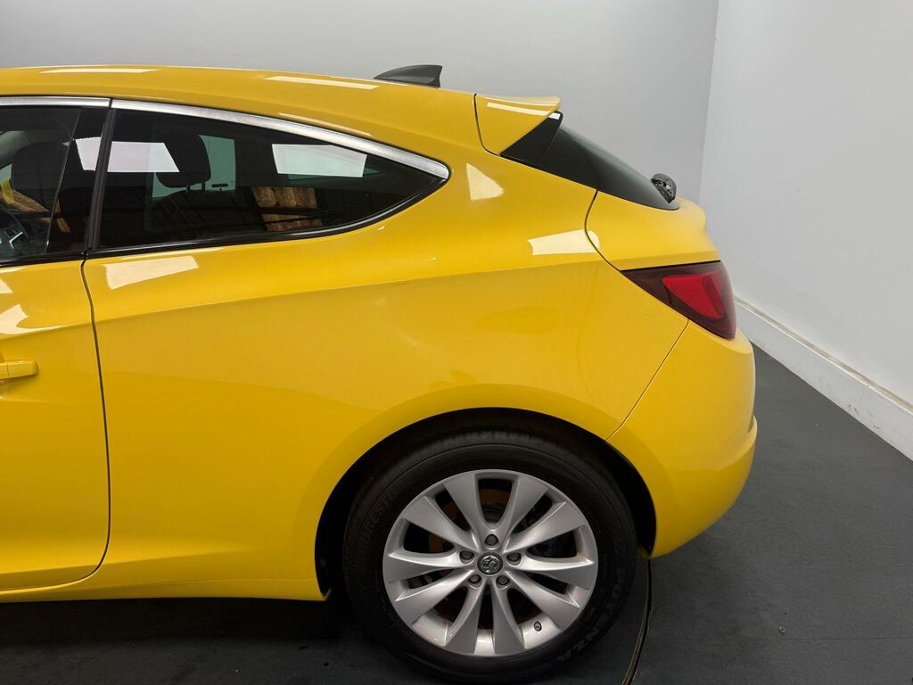 Vauxhall Astra GTC Gtc 1.4 White #36