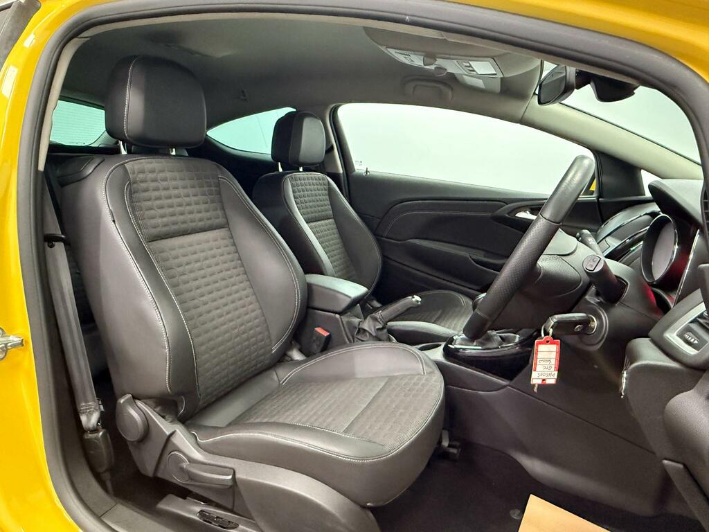Vauxhall Astra GTC Gtc 1.4 White #15