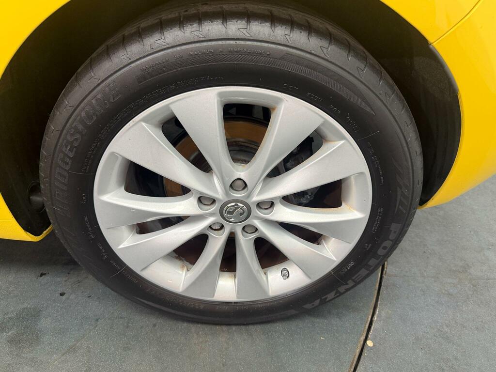 Vauxhall Astra GTC Gtc 1.4 White #41