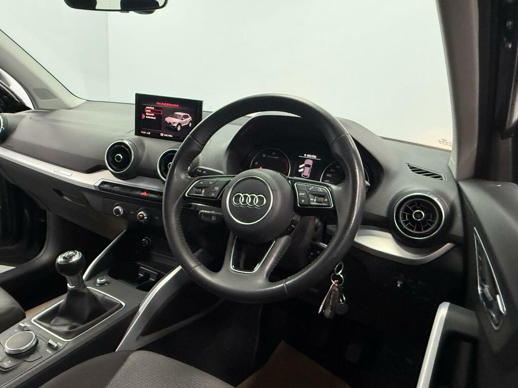 Audi Q2 Black Edition 35 Tfsi 150 Ps 6-Speed Black #24