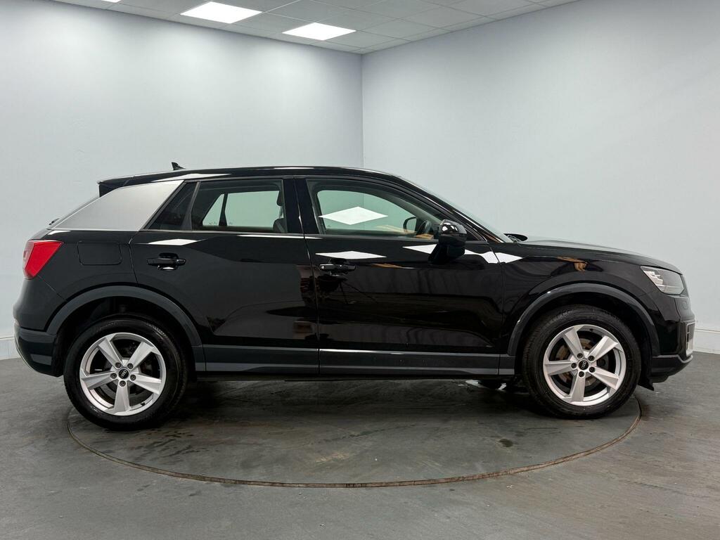 Audi Q2 Black Edition 35 Tfsi 150 Ps 6-Speed Black #35