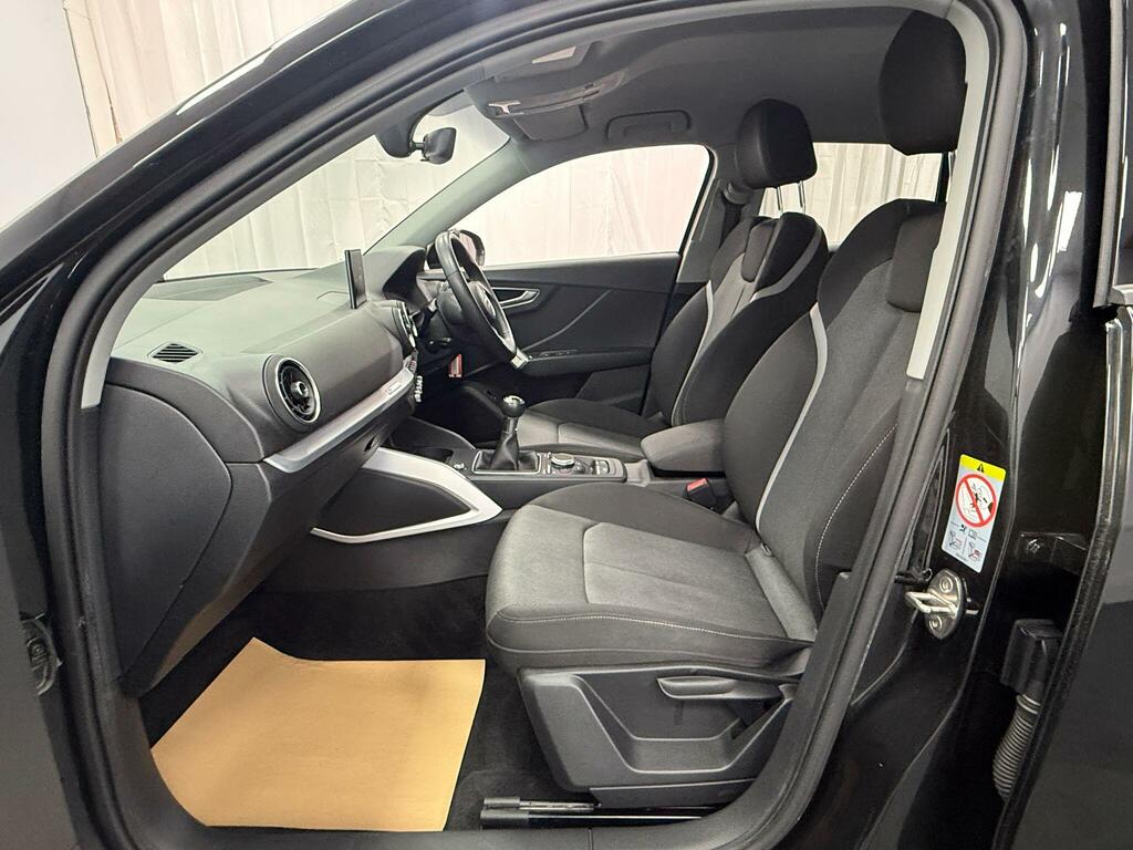 Audi Q2 Black Edition 35 Tfsi 150 Ps 6-Speed Black #31
