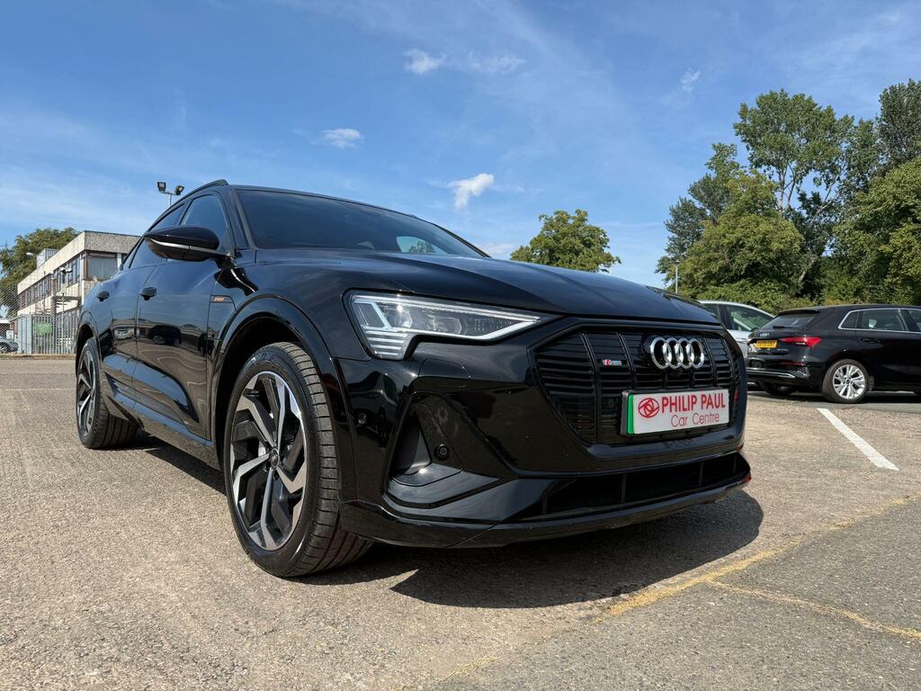 Audi E-tron 230Kw 50 Quattro 71Kwh Black Edition Black #3