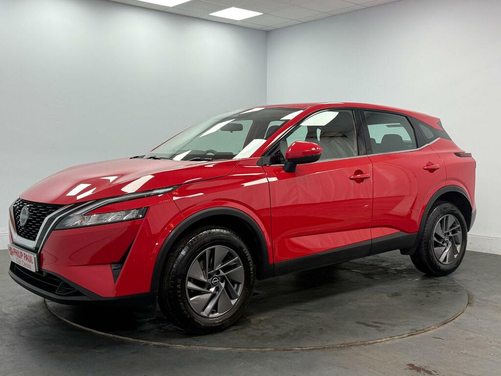 Nissan Qashqai 1.3 Dig-t Mh 158 Acenta Premium Red #2