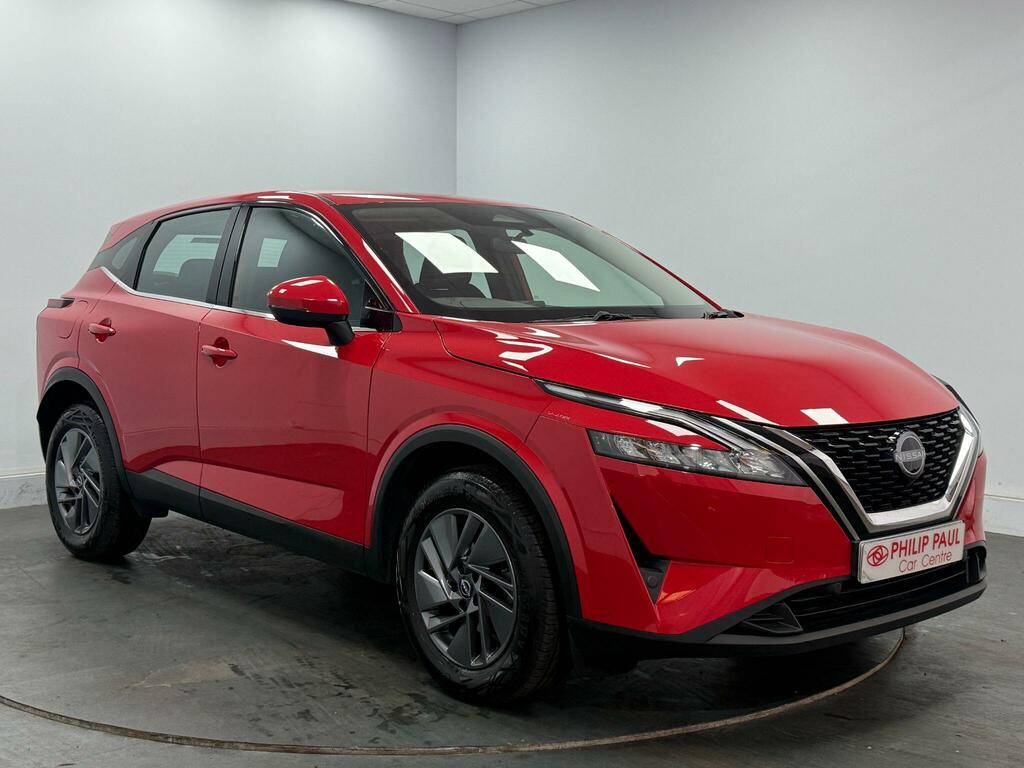 Nissan Qashqai 1.3 Dig-t Mh 158 Acenta Premium Red