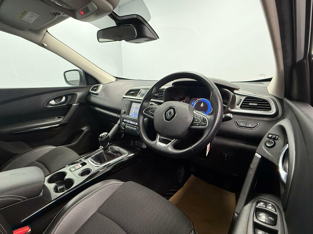 Renault Kadjar 1.5 Dci Signature Nav Hatchback Red #17