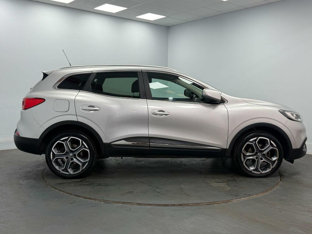 Renault Kadjar 1.5 Dci Signature Nav Hatchback Red #27