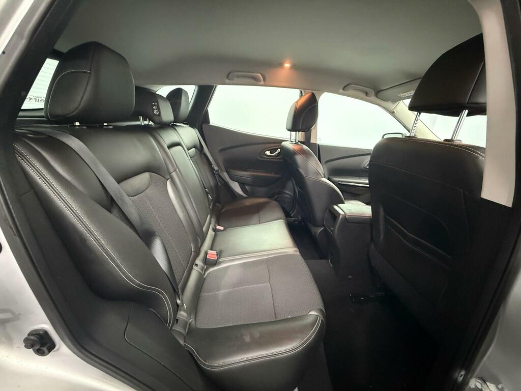 Renault Kadjar 1.5 Dci Signature Nav Hatchback Red #19