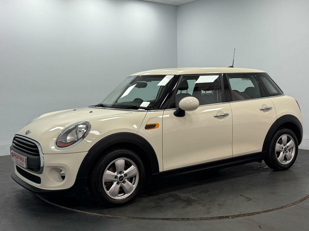 Mini Hatch 1.2 One White #2