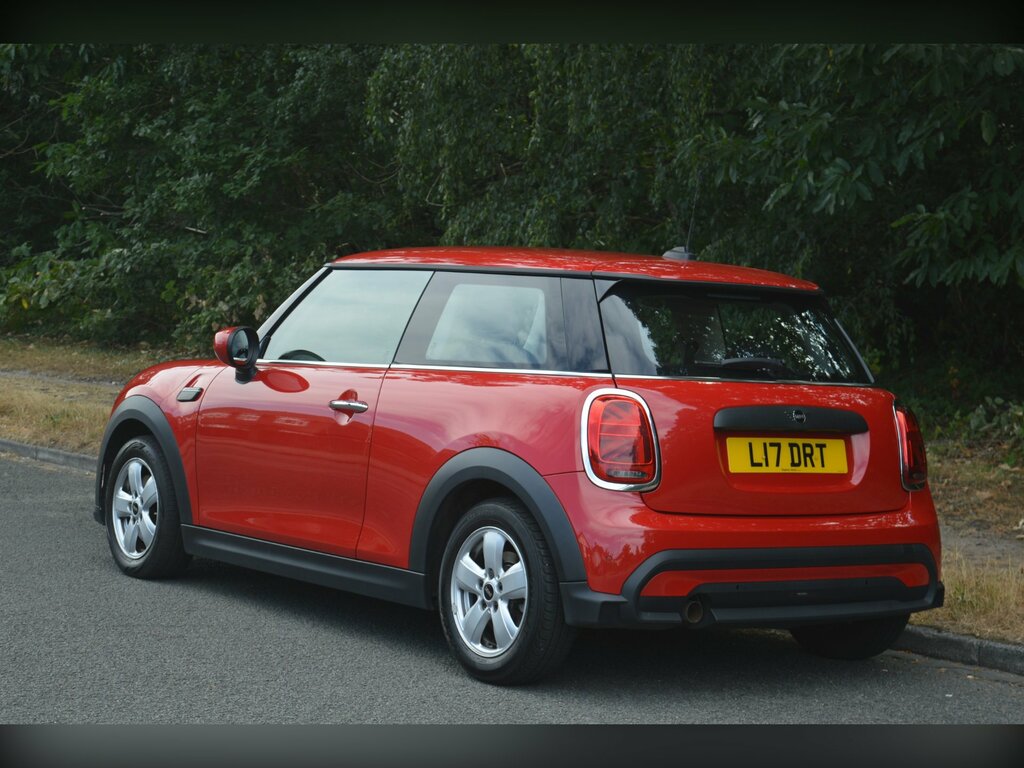 Mini Hatch 1.5 One Classic Hatchback Euro 6 Red #4