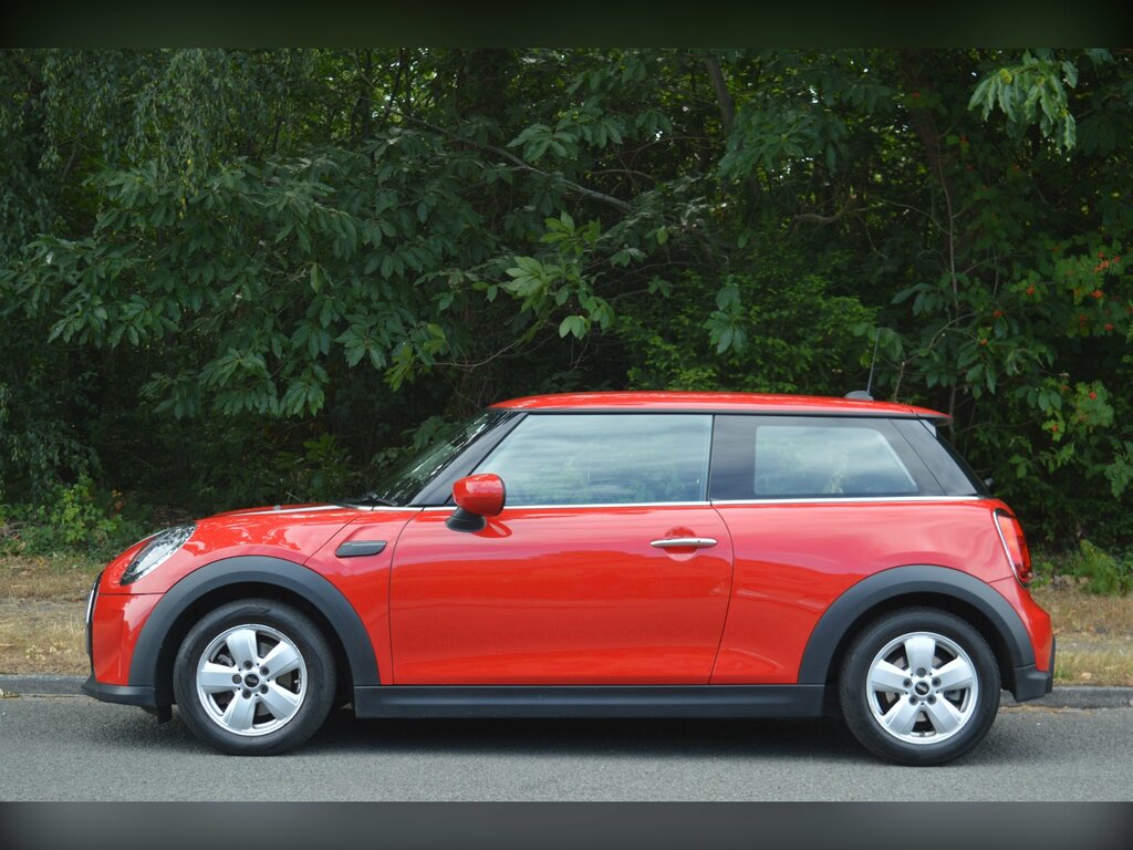 Mini Hatch 1.5 One Classic Hatchback Euro 6 Red #3