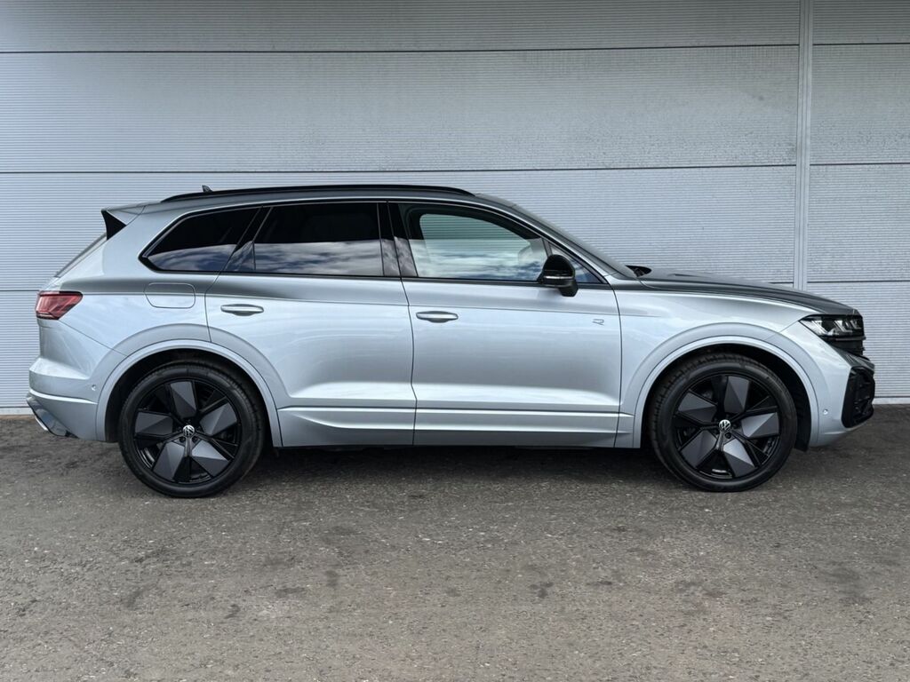 Volkswagen Touareg 3.0 V6 Tdi Black Edition 286 Bhp 4M Dsg Silver #3