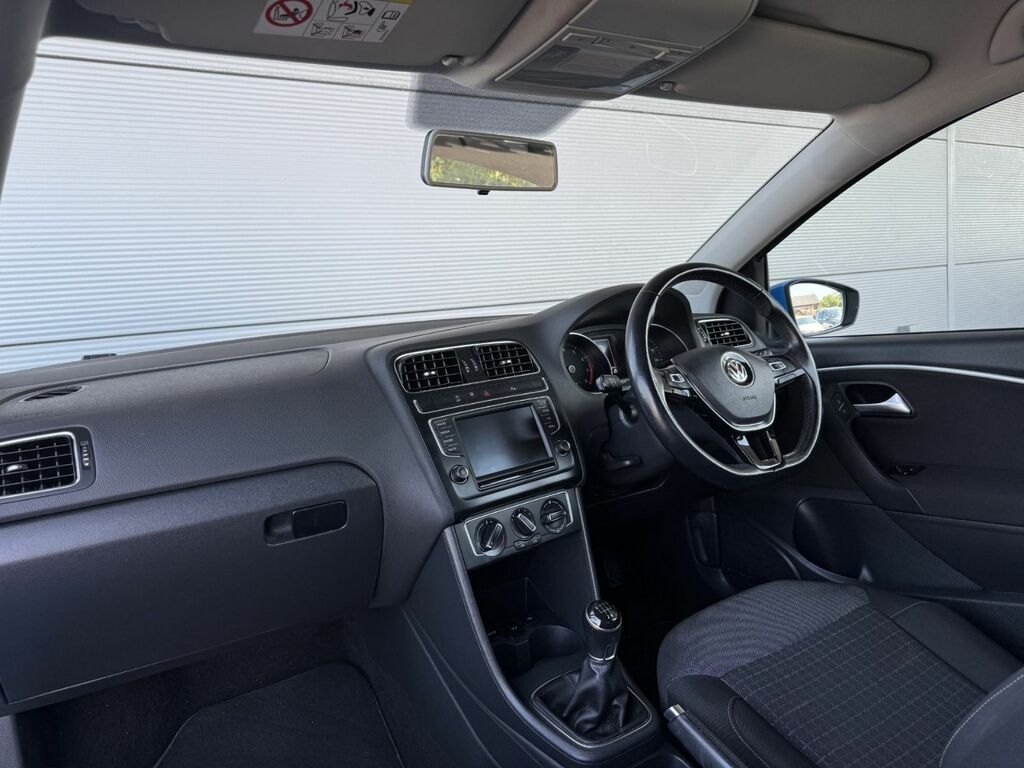 Volkswagen Polo 1.2 Tsi Match 90 Bhp Blue #6