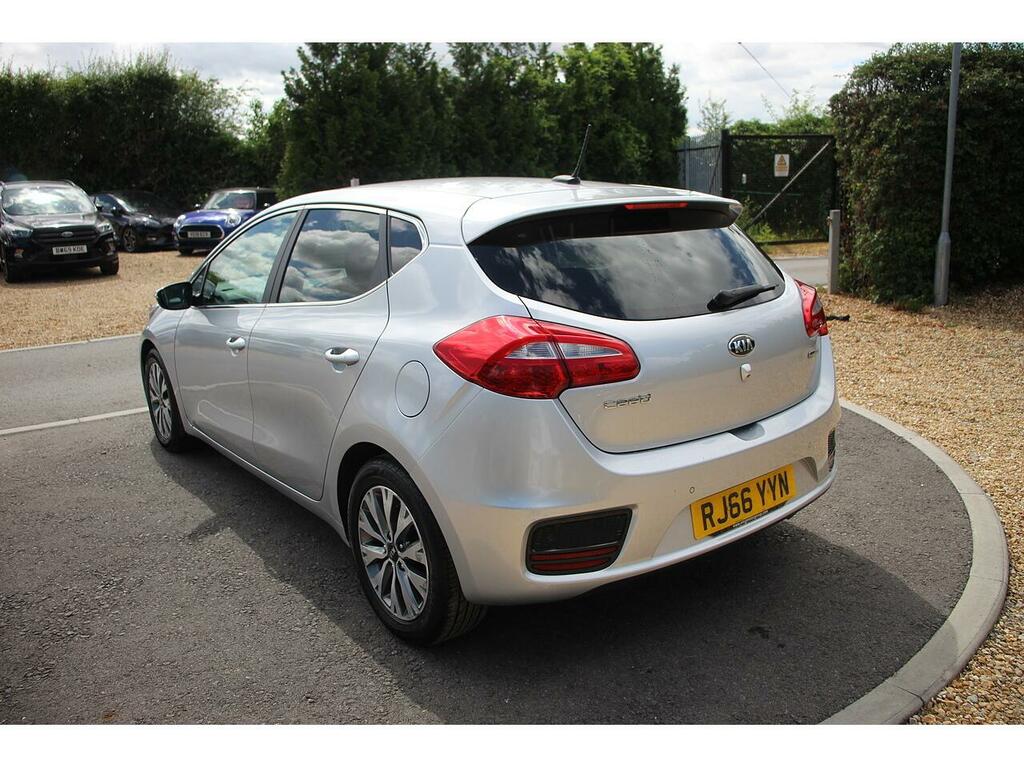 Kia Ceed Ceed 3 Ecodynamics Crdi S-a Silver #6