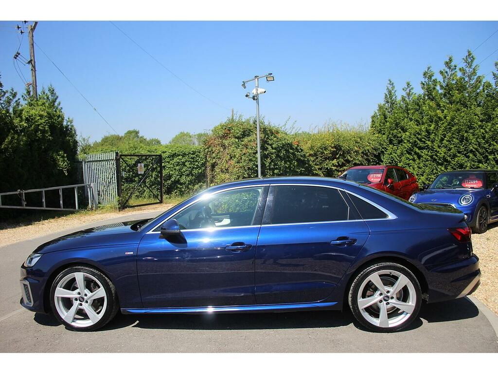 Audi A4 Saloon WR70YDT Blue #4