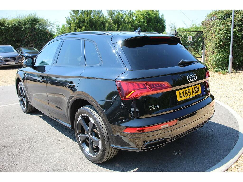 Audi Q5 Suv AX69ABN Black #5