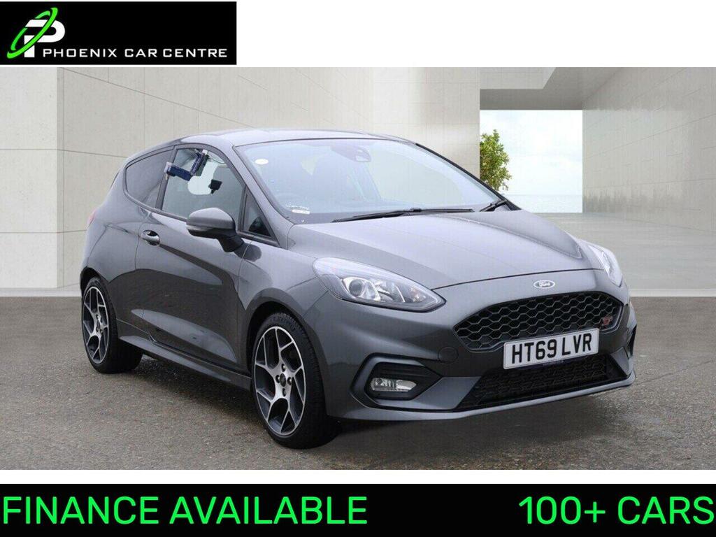 Ford Fiesta Hatchback HT69LVR Grey