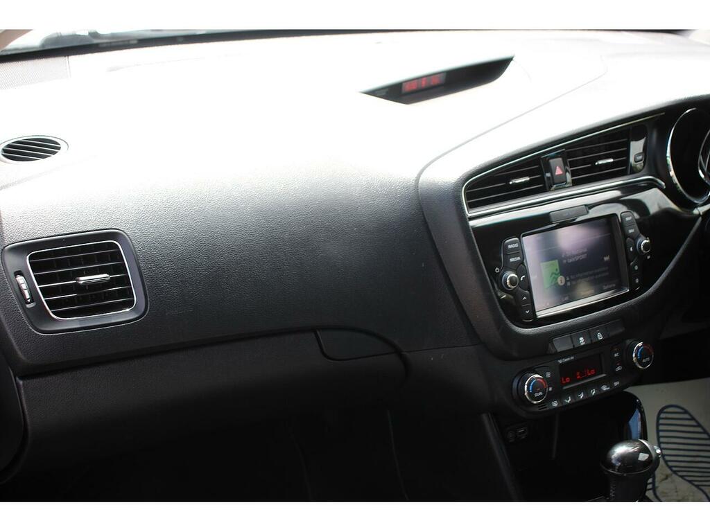 Kia Ceed 1.6 Crdi Gt-line S Isg 134 Bhp White #10