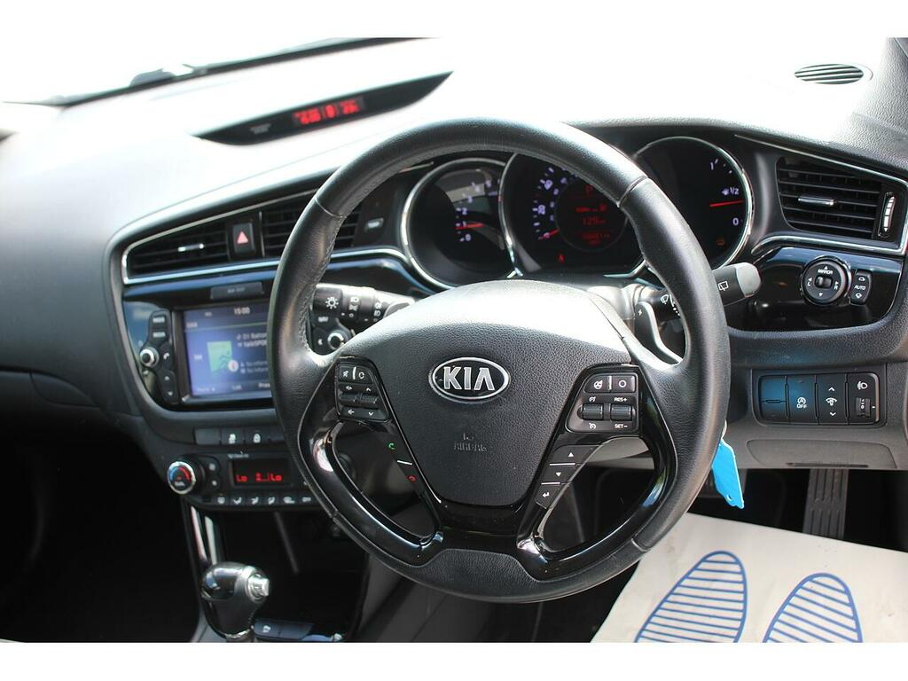 Kia Ceed 1.6 Crdi Gt-line S Isg 134 Bhp White #9