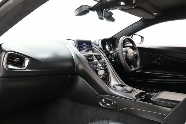 Aston Martin DB11 V8 Volante Euro 6 Black #24
