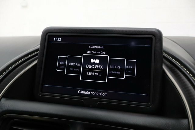 Aston Martin DB11 V8 Volante Euro 6 Black #40